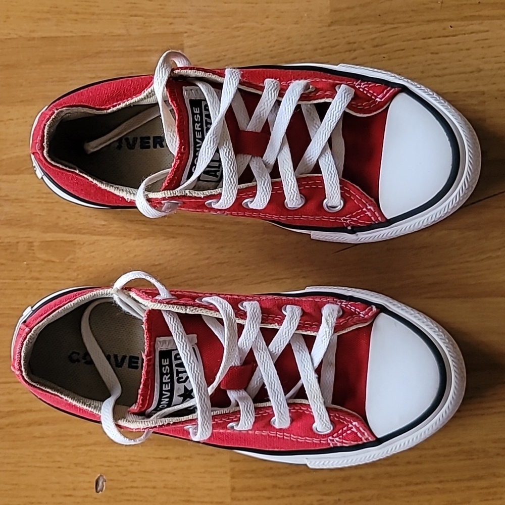 CONVERSE All Star Juniors Red Low Top Sneakers, Shoes 12 youth